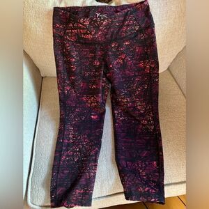 Old Navy Active Black and Pink Leggings